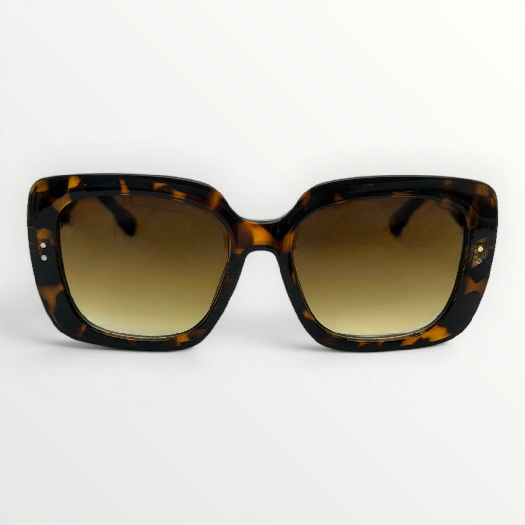 Lipsy 230 - Tort