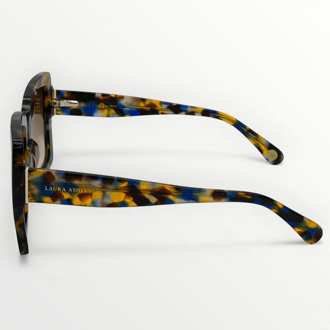 Sunglasses with tortoiseshell frame on a white background